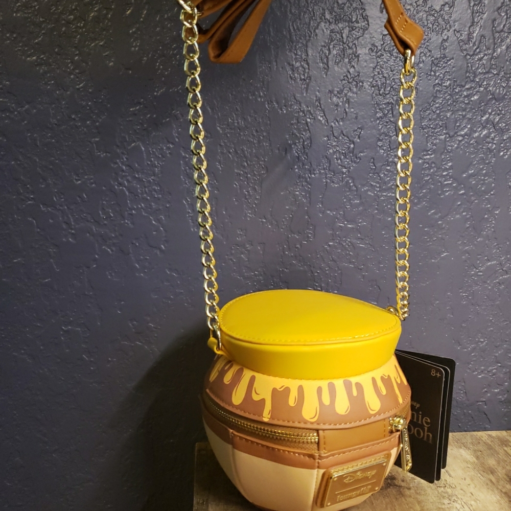 Loungefly Disney Winnie the Pooh Honey pot Huney Figural Crossbody Bag NEW - Picture 3 of 4